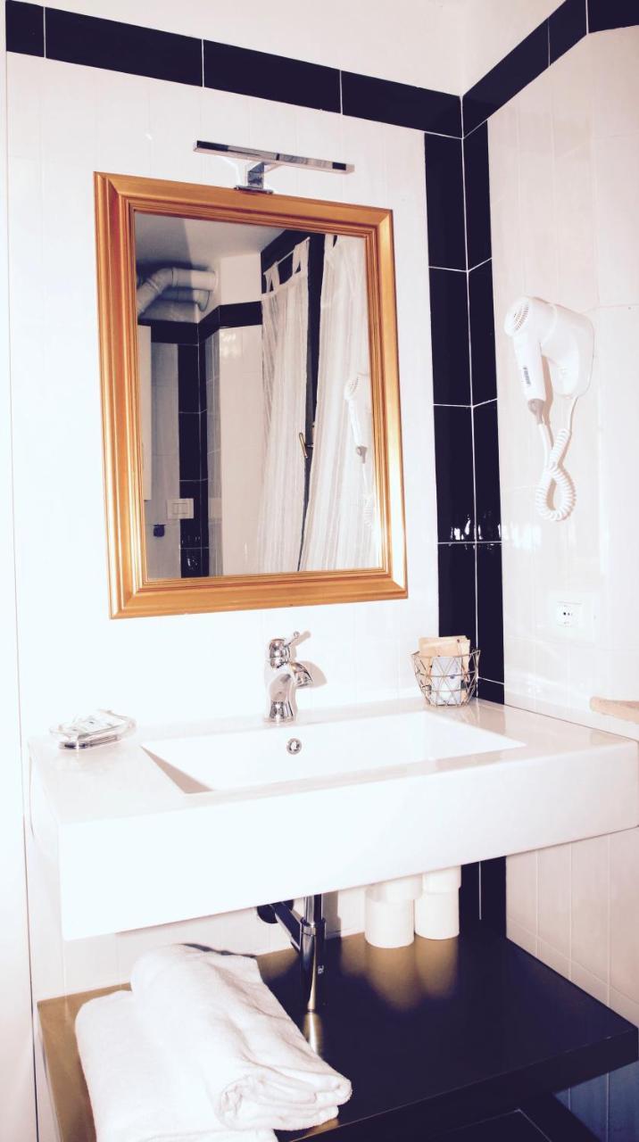 Residence Cavour 63 Равенна Экстерьер фото