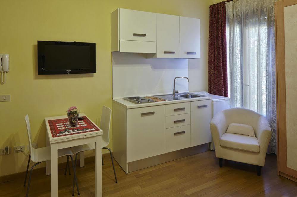 Residence Cavour 63 Равенна Экстерьер фото